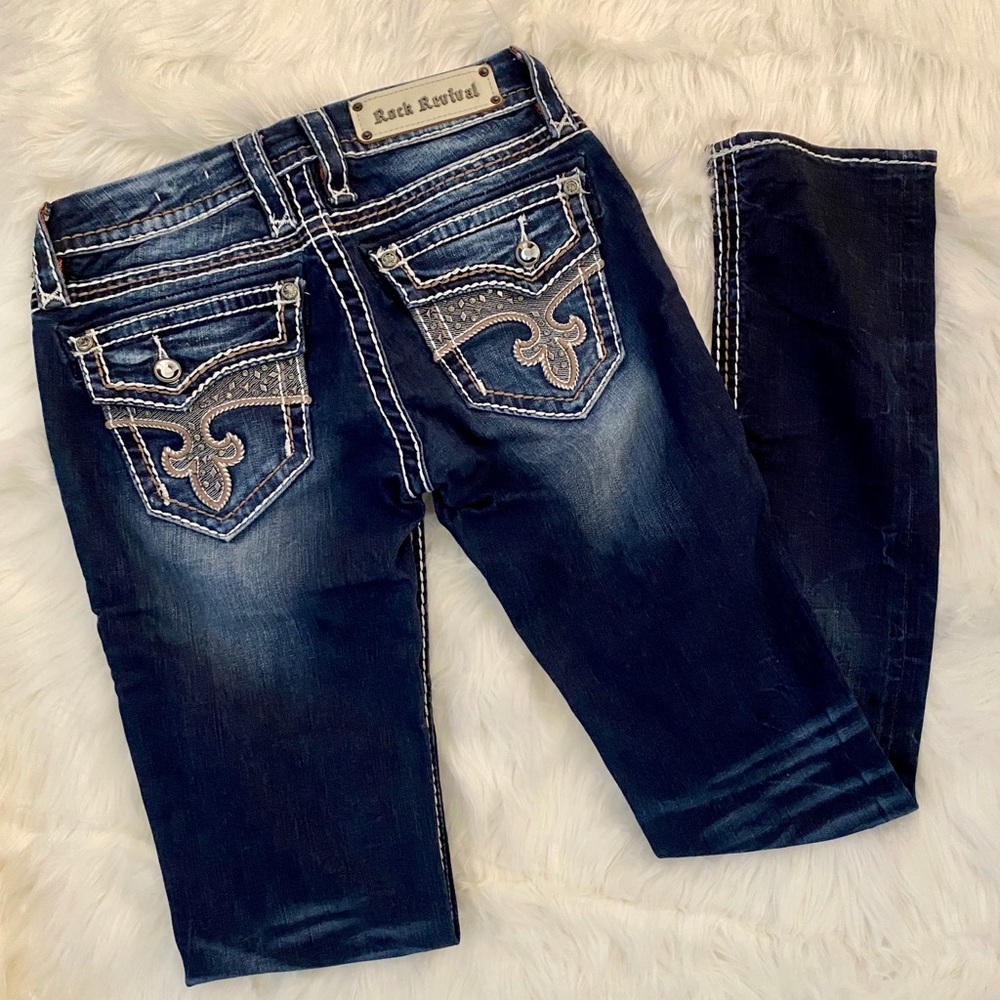 🧡Rock Revival Avery Straight Stretch Jean🧡